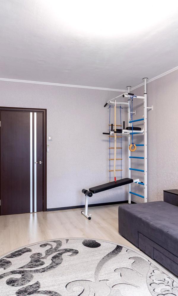 1-Room Apartment in Desnyansk District with Full Furnishing