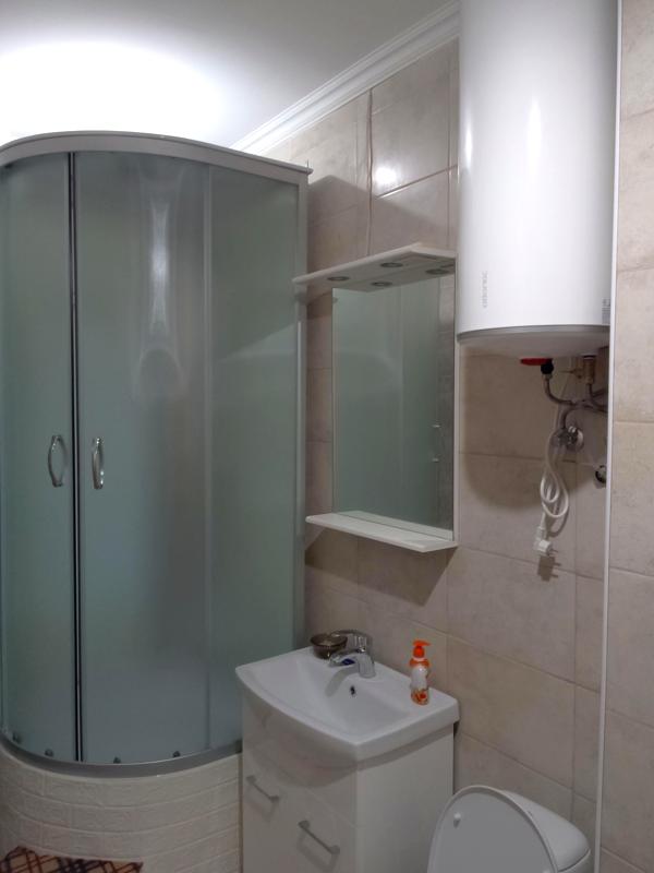 Two-room apartment in Pechersk Lipki, near government quarter