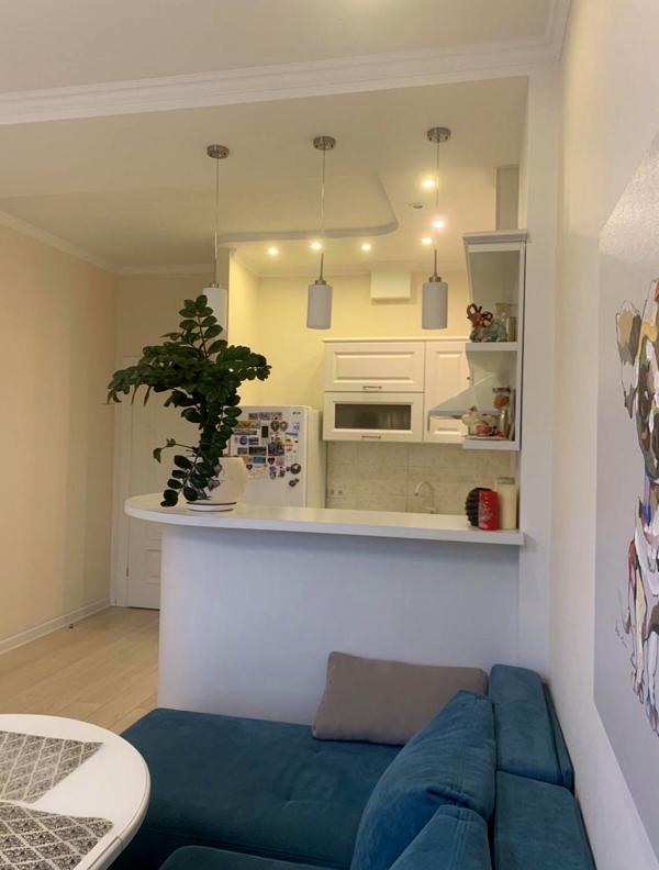 Euro-style Two-Room Apartment with Sea Proximity