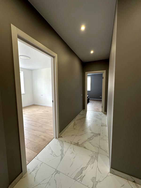 New Apartment in Pasichnyi District with Modern Design
