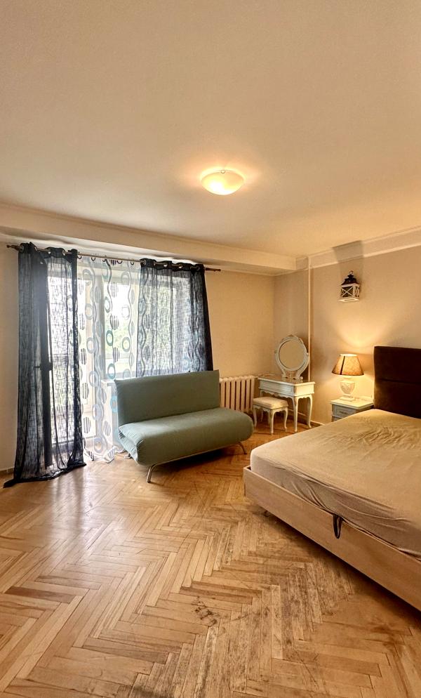 One-bedroom apartment on Entuziastiv Street, Rusanivka area