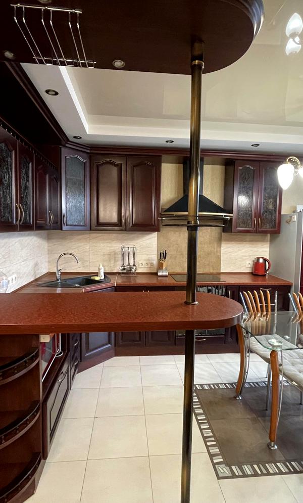 Spacious 3-Bedroom Apartment with Home Office in Liko Grad Complex
