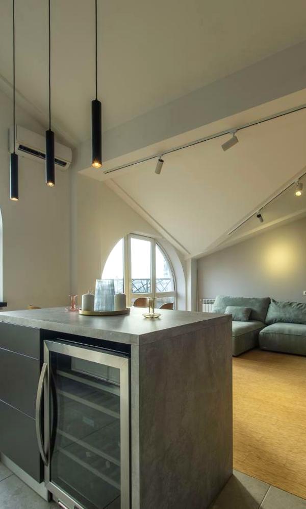 Panoramic 2-Room Apartment in City Center with Modern Design