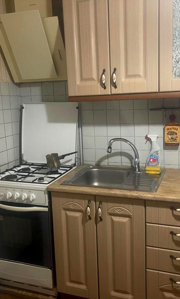 Spacious Apartment with Separate Layout Near Metro Stations