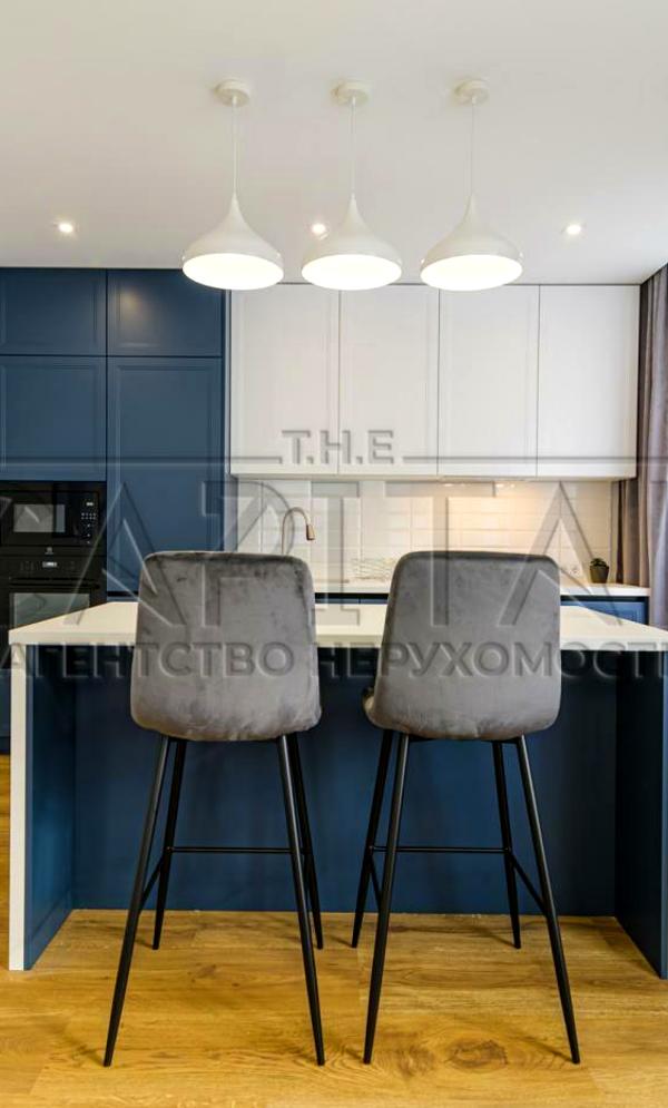 Designer 2-Room Apartment in Slavutych Complex with Modern Amenities