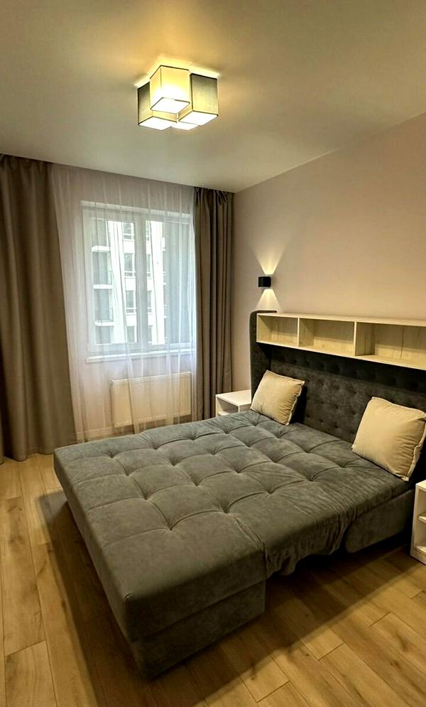 Renovated 1-Bedroom Apartment with Modern Design and Amenities