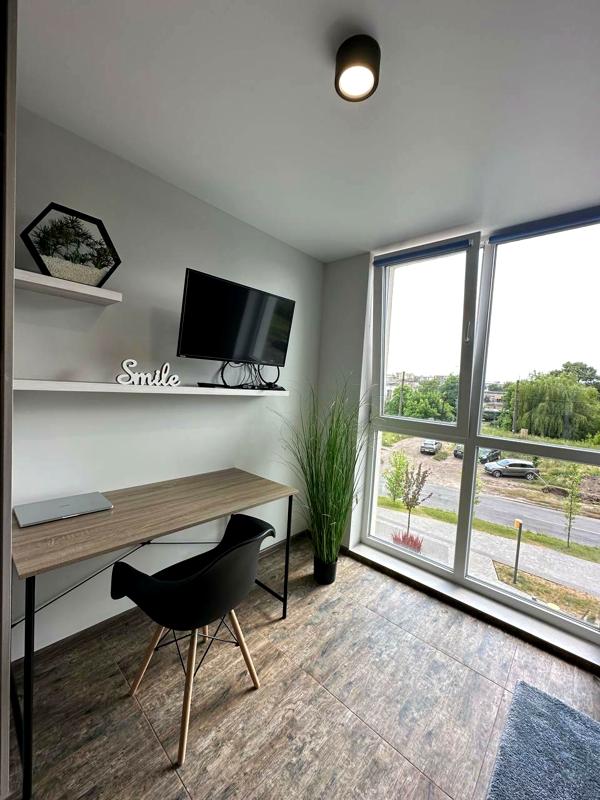 1-Bedroom Apartment in Riel City Complex, Zaliznichnyi District