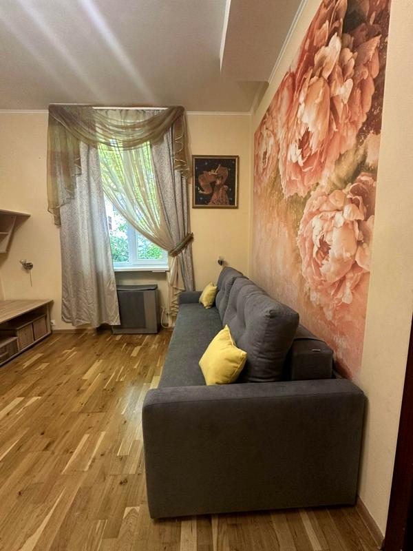 2-Room Apartment in Central Lviv, Fully Furnished