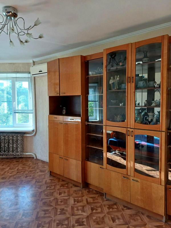 3-Room Apartment in City Center near Selpo