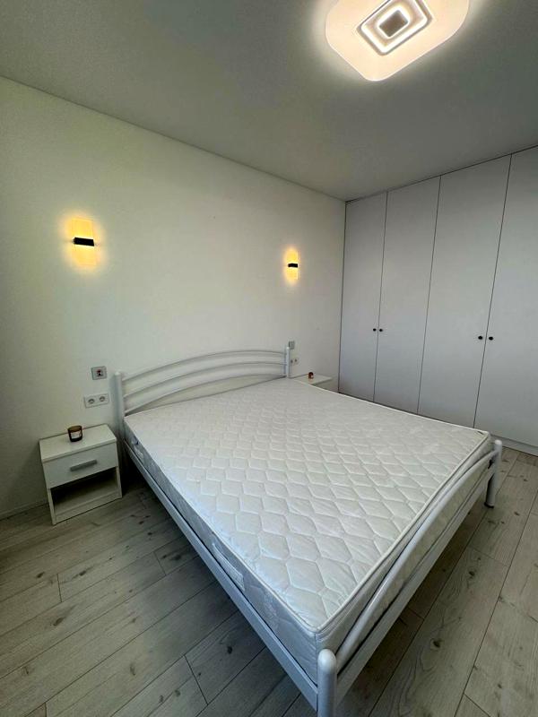 Stylish 2-bedroom apartment in Strumok residential complex