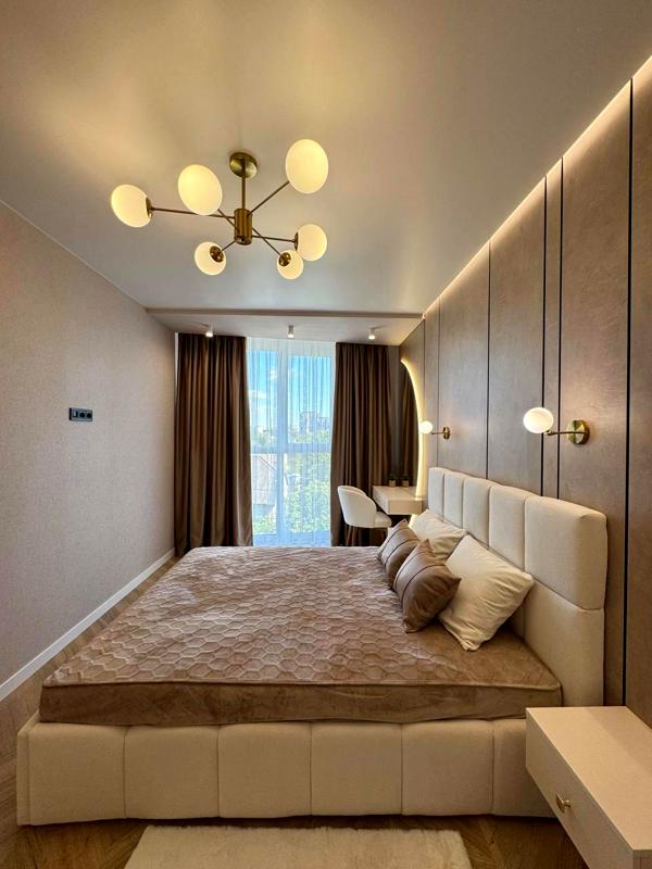 Premium One-Bedroom Apartment in Parус Premium Complex