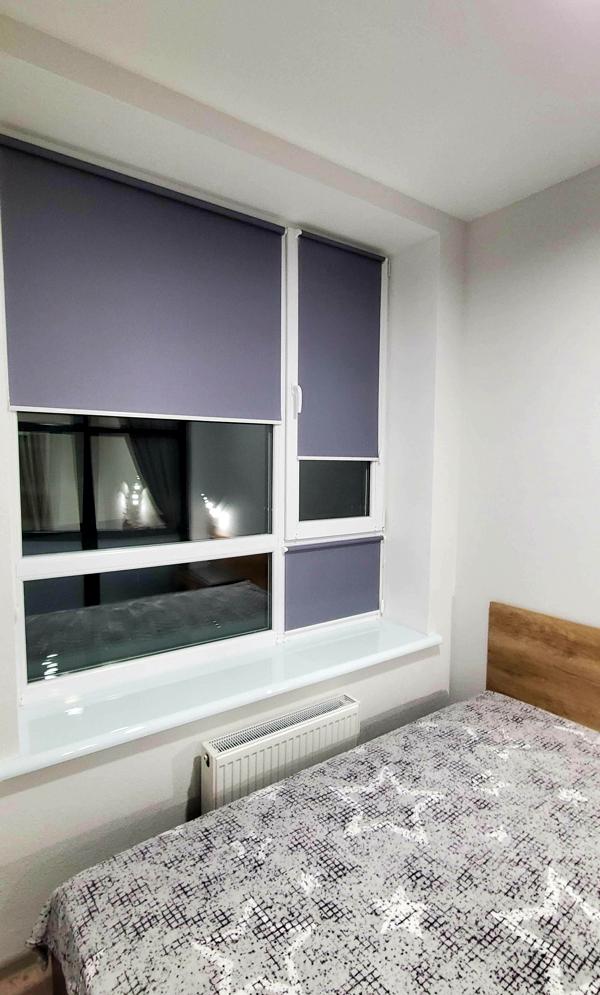 One-bedroom apartment in new building with designer renovation