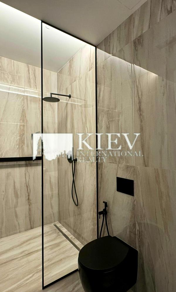 Luxury Duplex Penthouse with Panoramic Dnipro View in Novopecherski Lipki Complex