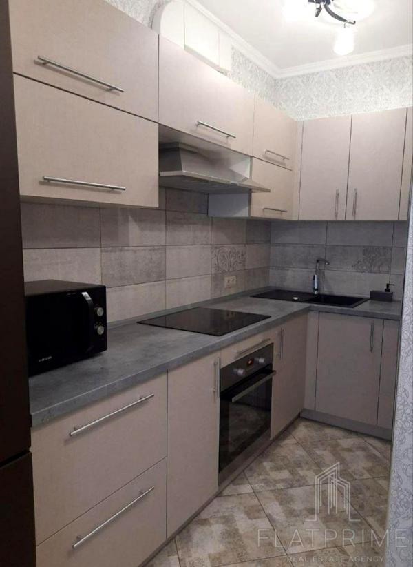 Apartment with Amazing Rusanivskyi Canal View - Fully Furnished