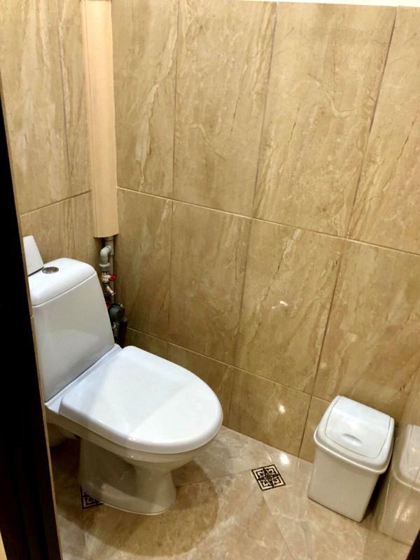 Cozy 2-bedroom apartment in city center near Lviv Hotel