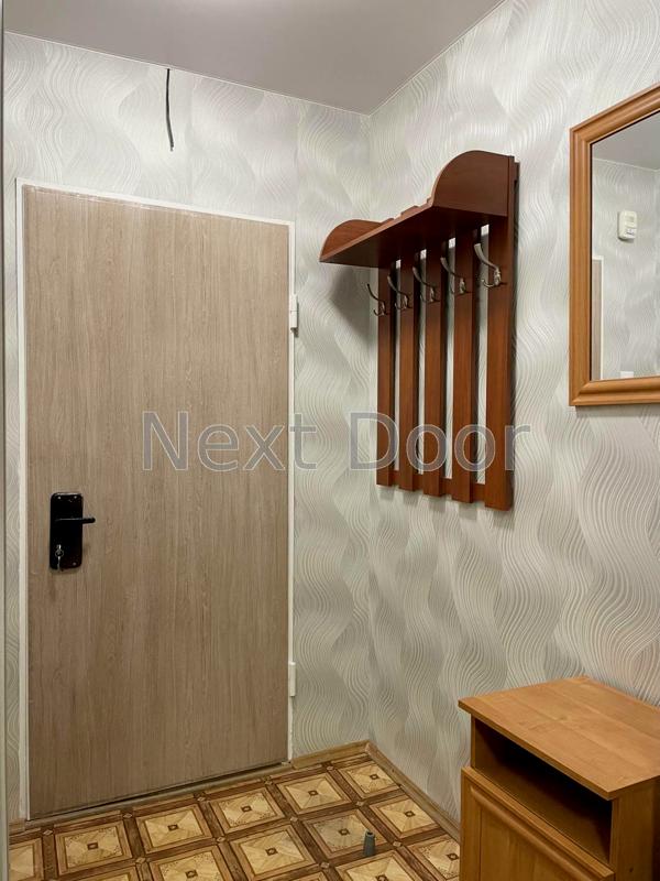 Cozy 3-room apartment in Kyiv near Vystavkovyi Center