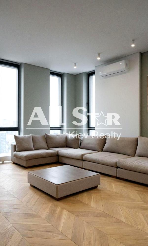 Luxury Penthouse in Chicago Central House, Goloseevsky District, Kyiv