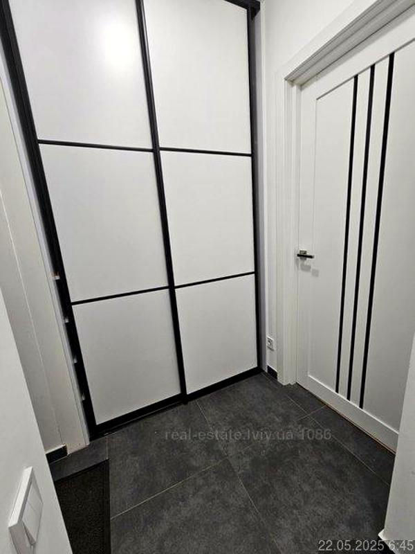 Fully Furnished Apartment with Separate Bedroom and Work Area