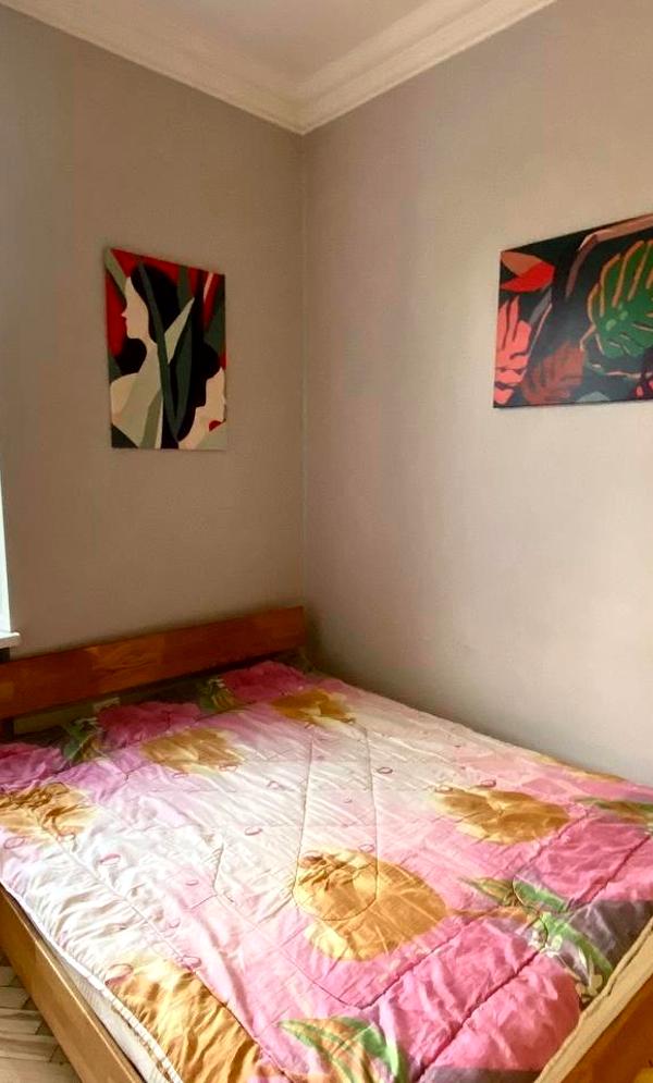 Cozy 1-bedroom apartment in city center near Danylo Halytskyi Square