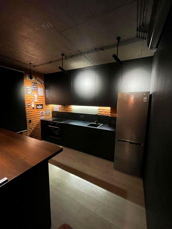Cozy, well-designed studio apartment with premium amenities
