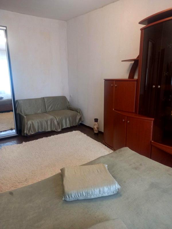 Cozy 1-room apartment near Dorohozhychi metro