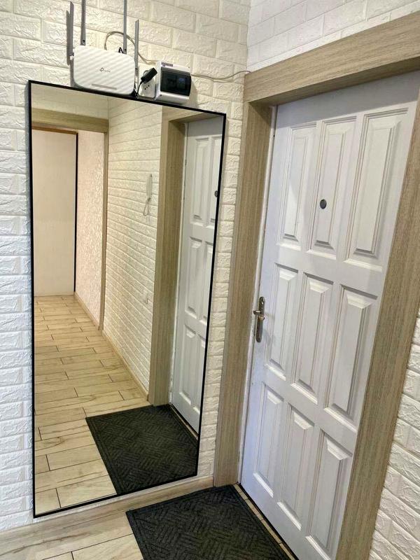 1-bedroom apartment in city center near embankment with euro renovation
