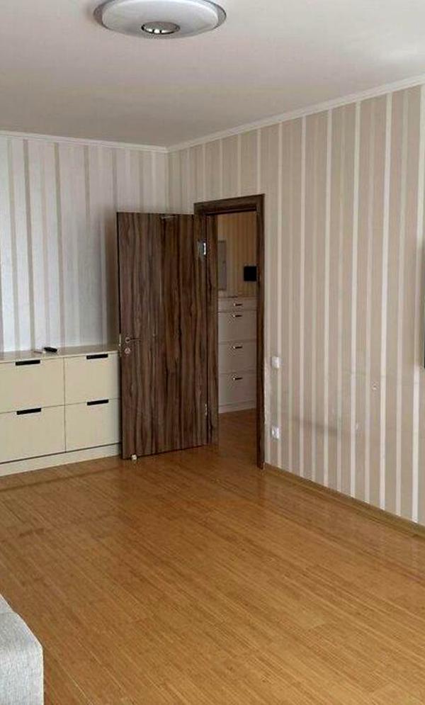 Fully Furnished 2-Room Apartment in Holosiivo Complex