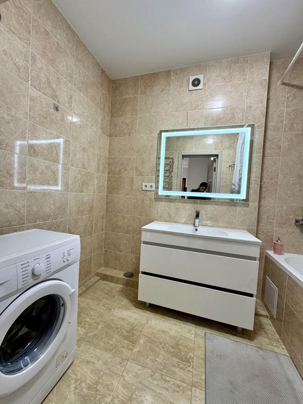 1-Bedroom Apartment with 2 Balconies in Levy Mista Complex