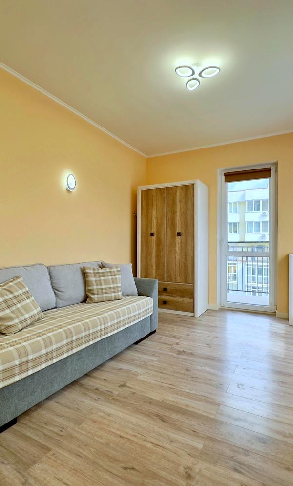 Spacious 1-bedroom apartment in Shevchenko Street, near city center