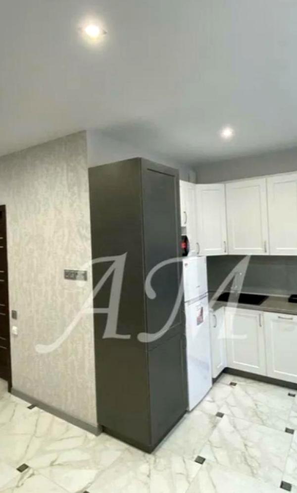 1-Room Smart Apartment near Vasylkivska Metro, Fully Furnished