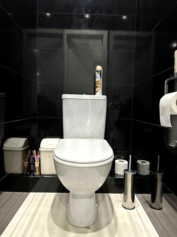 Spacious 2-room apartment in 5th Avenue residential complex