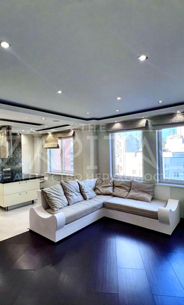 2-Room Apartment in City Center with Stadium View