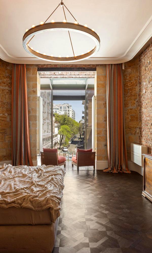 Luxurious Apartment in Odessa's Otrada District with Sea Proximity