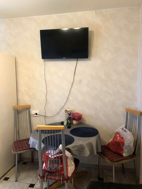 2-Room Apartment near Glushko/Koroleva, Fully Furnished
