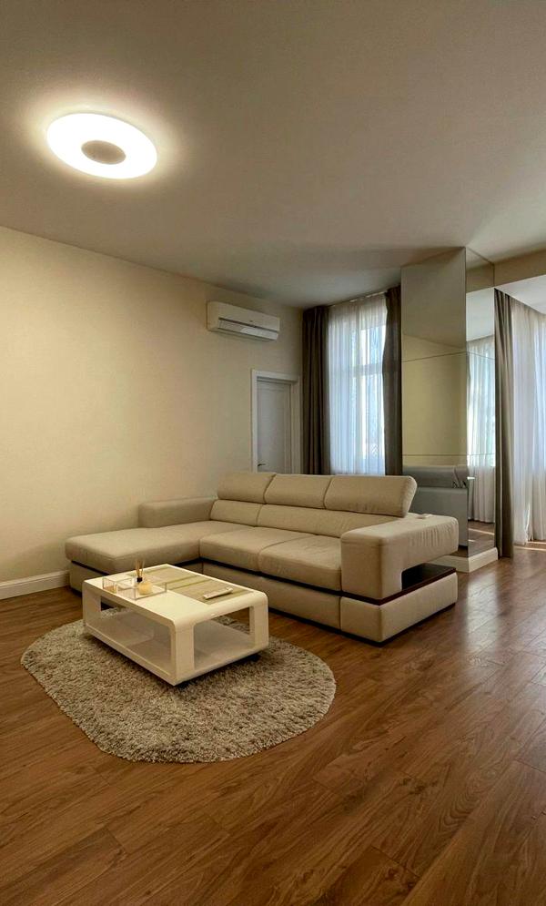 Spacious 2-room apartment in the center, Pechersky district