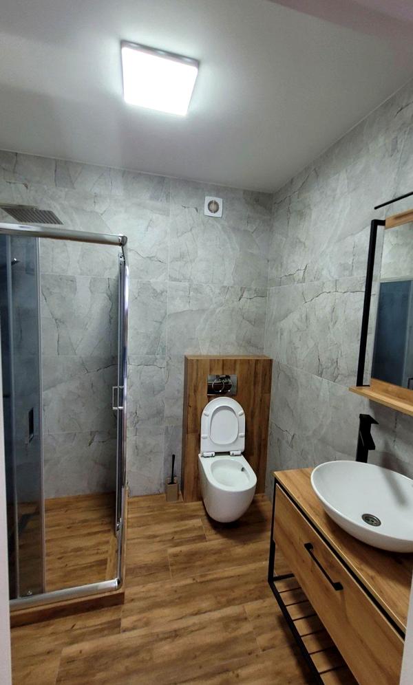 2-Room Apartment in West Towers - Sunny and Warm with Great View