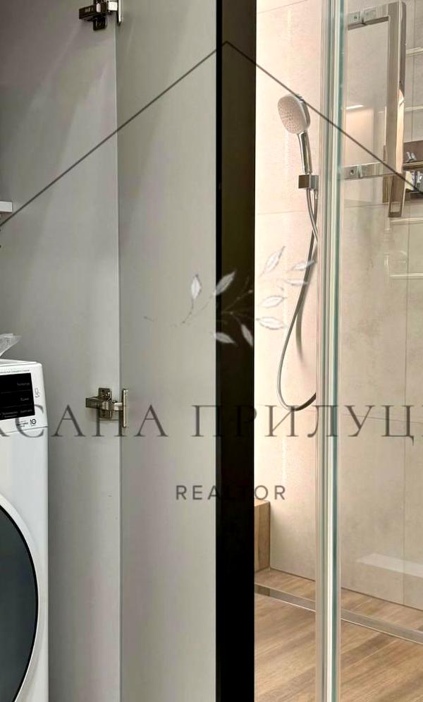 2-Room Apartment in Mozart Residential Complex, City Center
