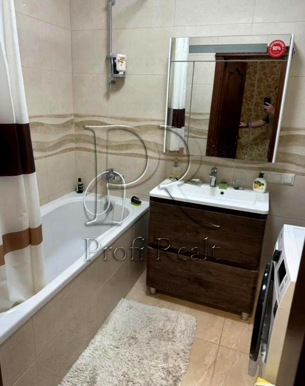 Spacious 2-room apartment in Dynasty Complex with panoramic view