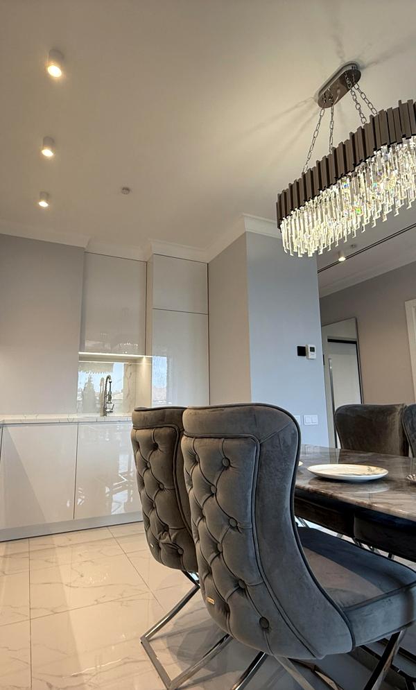 Exclusive 2-bedroom apartment in Taryan Towers, Kyiv city center
