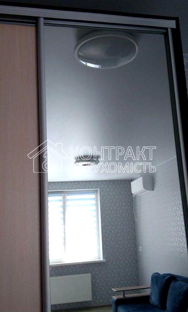 Fully Furnished Apartment in Hydropark Complex with Modern Renovation
