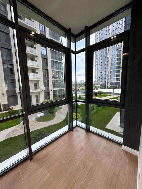 Premium Apartment in Novopecherski Lipki Complex