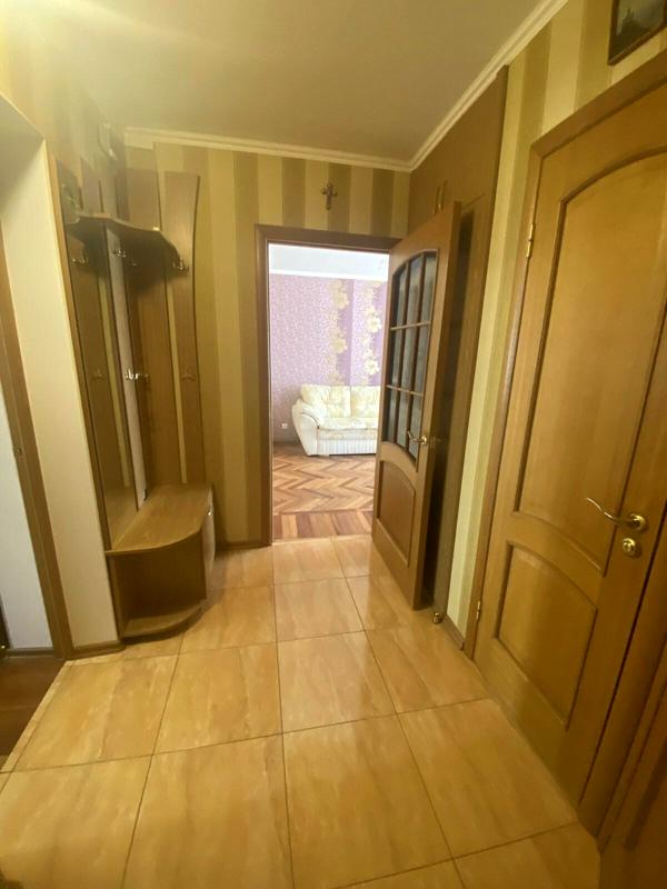 3-Room Apartment at French Boulevard with Full Amenities