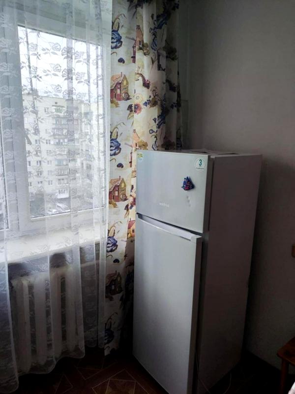 Spacious 2-room apartment on Mazepa Street, 60 m², 9th floor