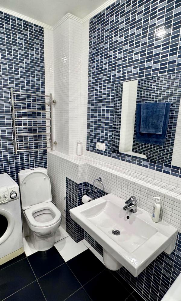 Spacious 4-Room Apartment near Botanical Garden with Jacuzzi
