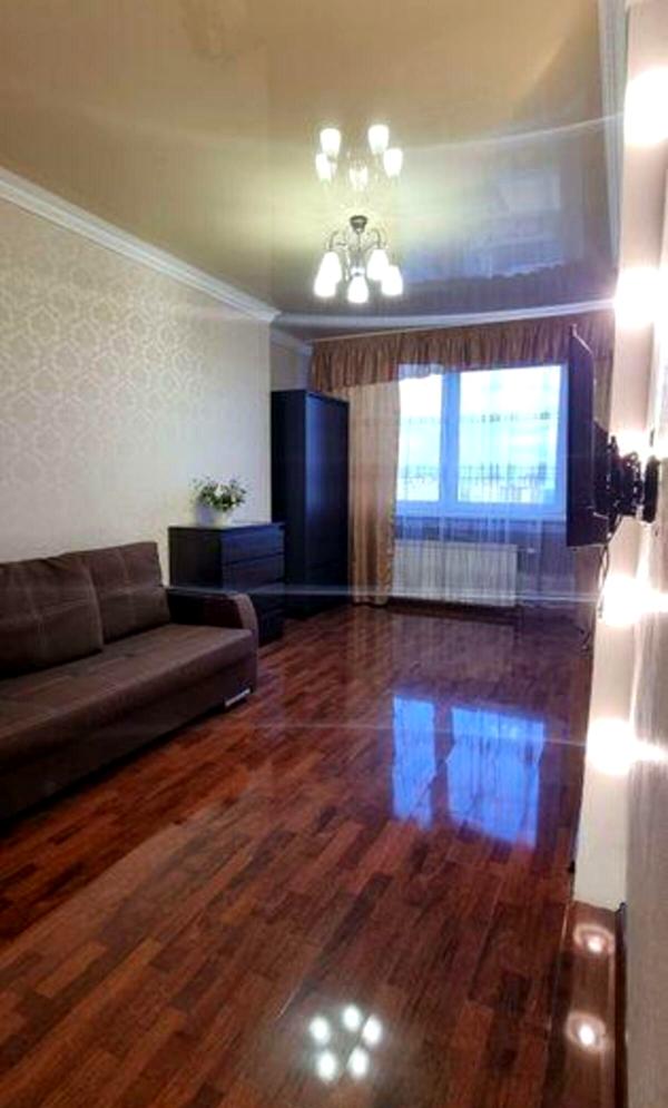 2-Room Apartment on Elizavety Chavdar Street with Modern Amenities
