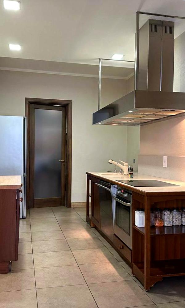 Spacious Apartment in Historic City Center with Premium Features