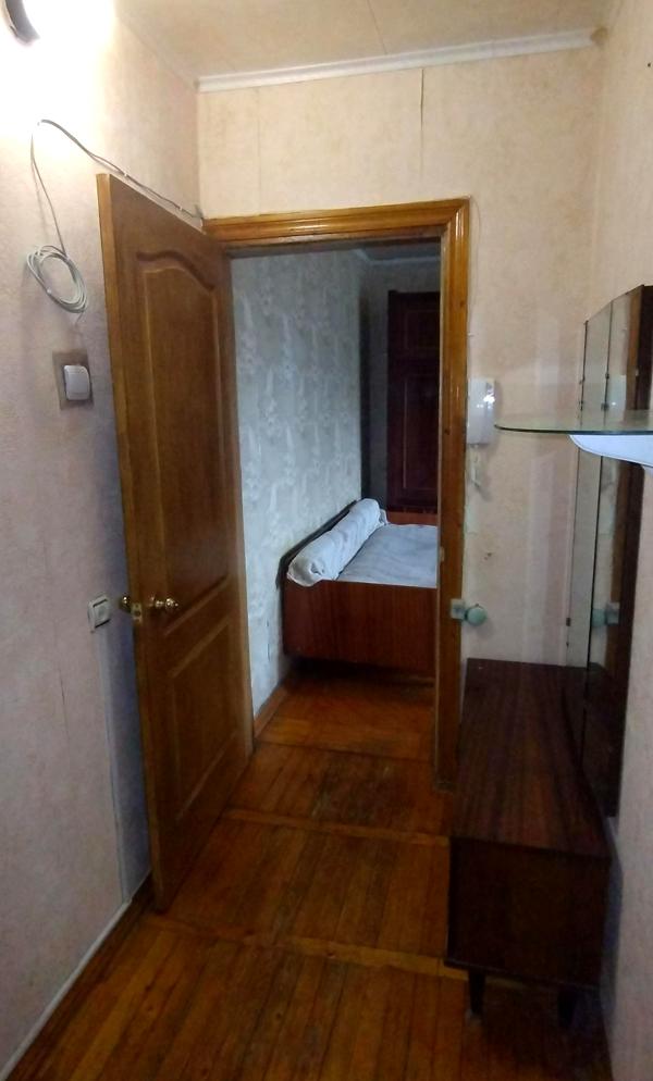 2-кімнатна квартира на Салтівці, 5 поверх, частковий ремонт