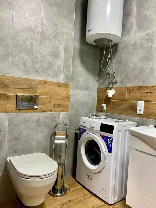 Modern 2-room apartment in Novodvoryansky Complex