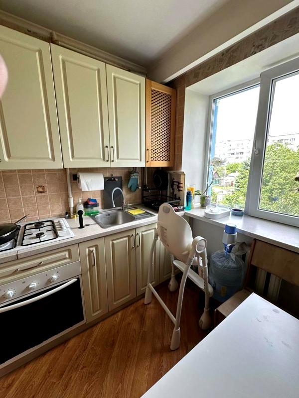 3-Room Apartment Available from June 21st