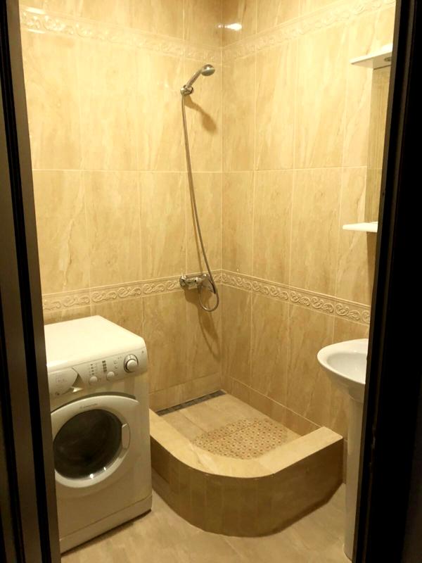 Cozy 2-bedroom apartment in city center near Lviv Hotel